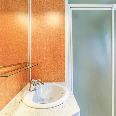 Pet Friendly Stacaravan In Conques-en-rouergues Conques-en-Rouergue